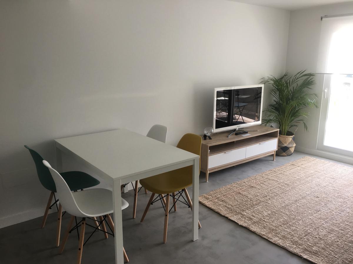 Lm House Lägenhet Raxo Exteriör bild
